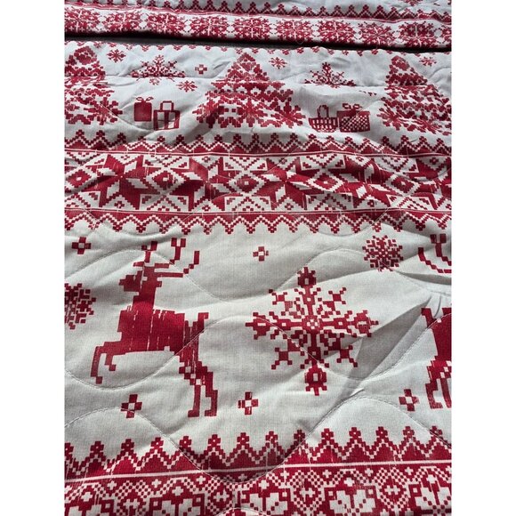 Red & White Quilted Reindeer Snowflake Christmas Pillow Shams - Picture 3 of 6